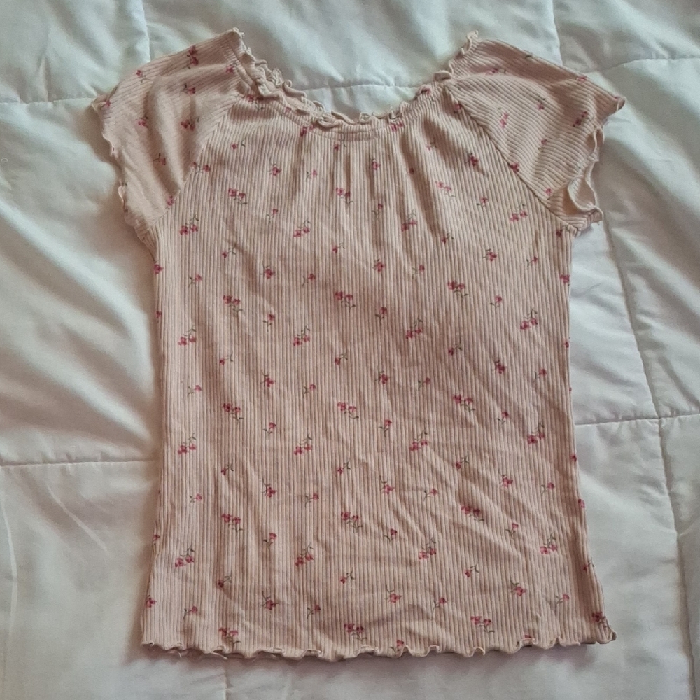 Old Navy Pink Ribbed Top with Ruffles